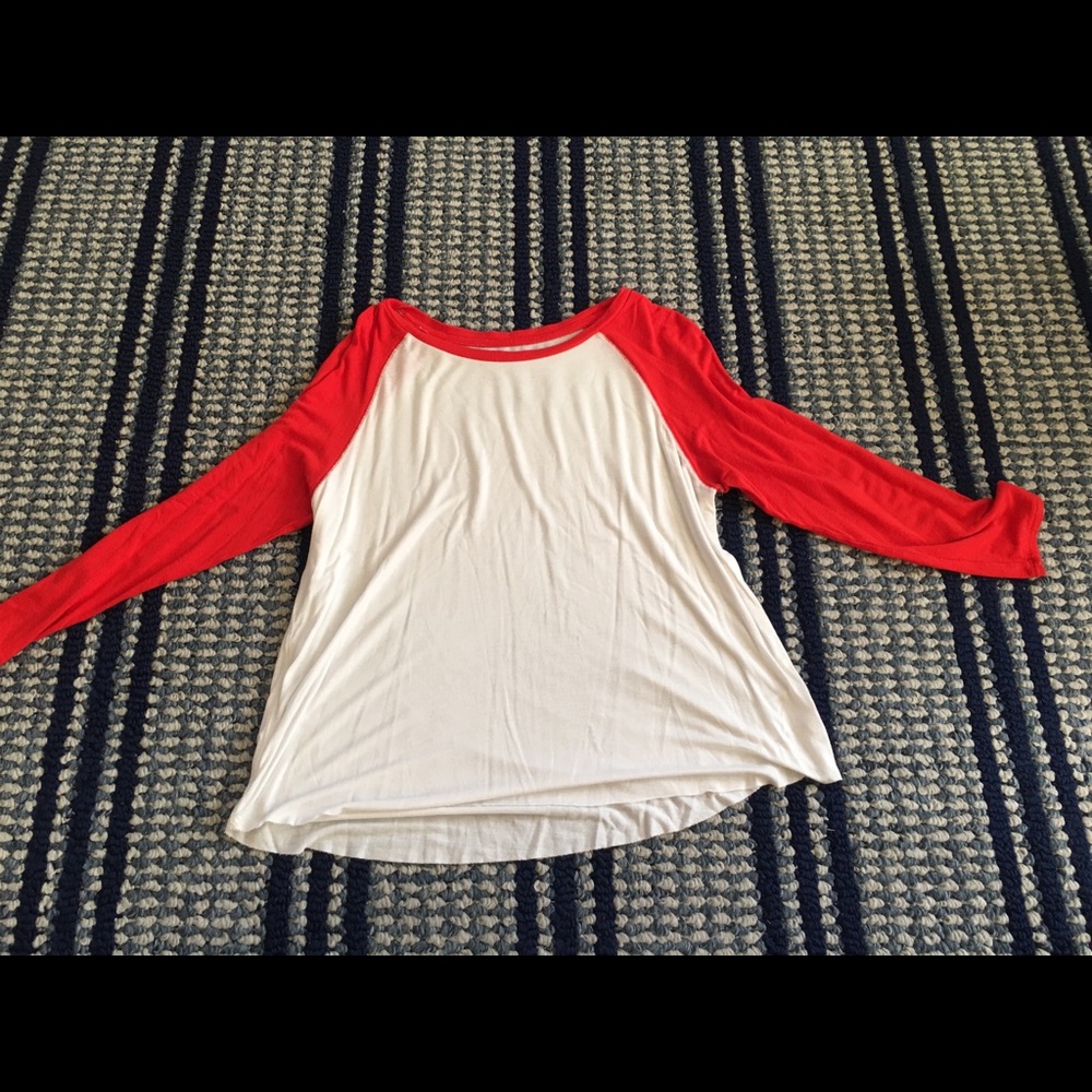 American eagle sift & sexy top